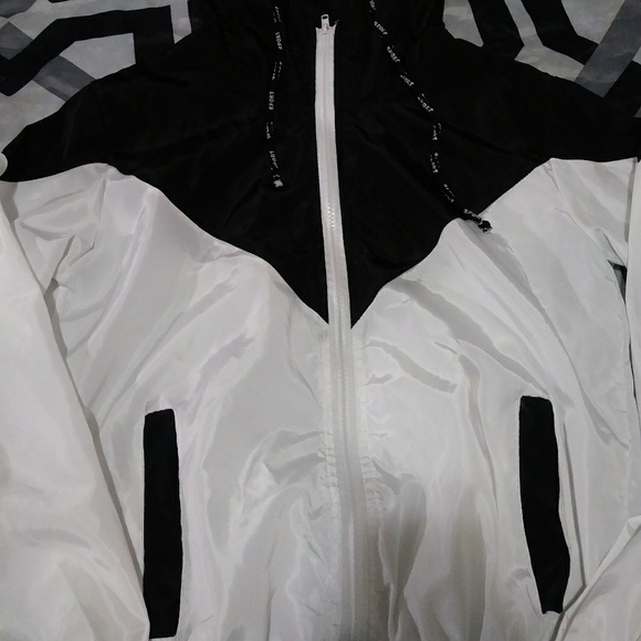 Windbreaker jacket womens - Picture 1 of 3
